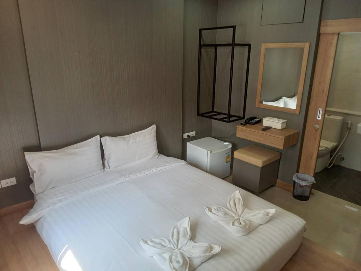 בנגקוק Pratunam19 Hotel מראה חיצוני תמונה
