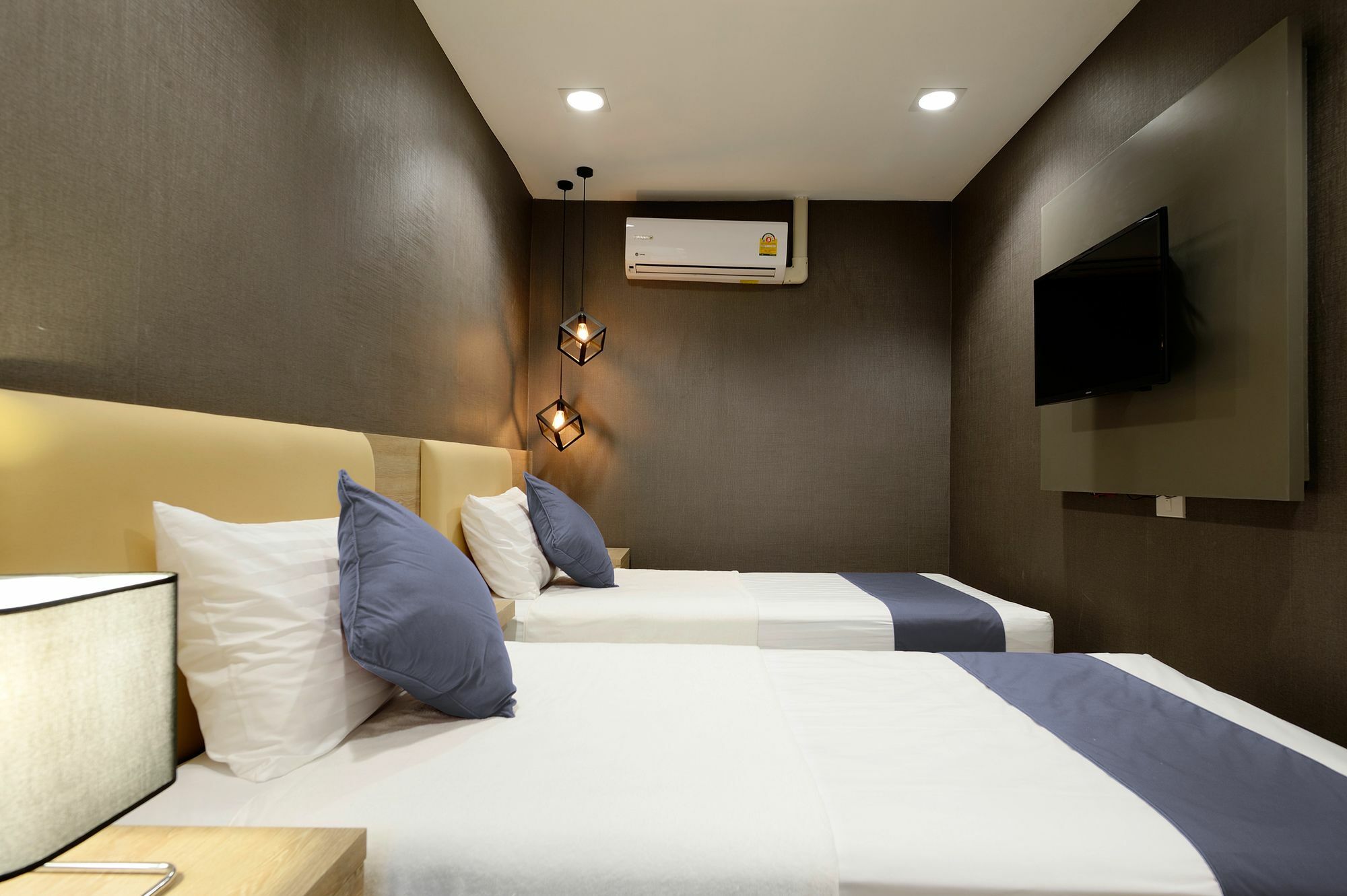 בנגקוק Pratunam19 Hotel מראה חיצוני תמונה